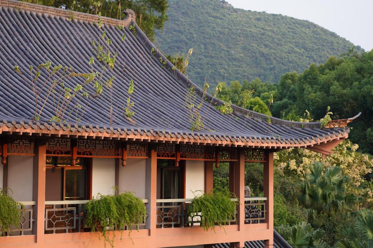 Guilin Yi Characteristic Hotel Coltd Ngoại thất bức ảnh
