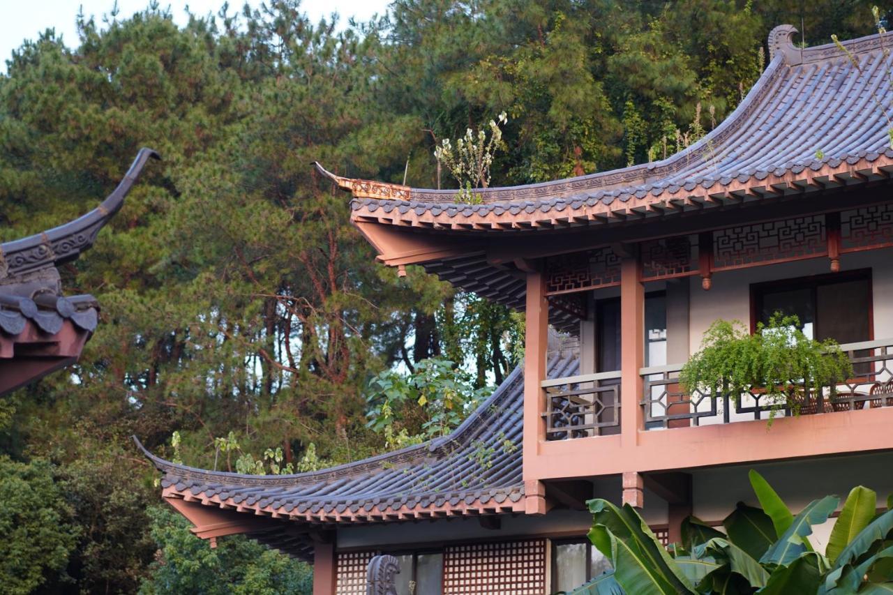 Guilin Yi Characteristic Hotel Coltd Ngoại thất bức ảnh