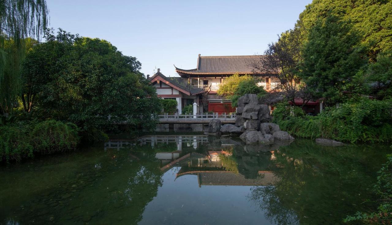 Guilin Yi Characteristic Hotel Coltd Ngoại thất bức ảnh