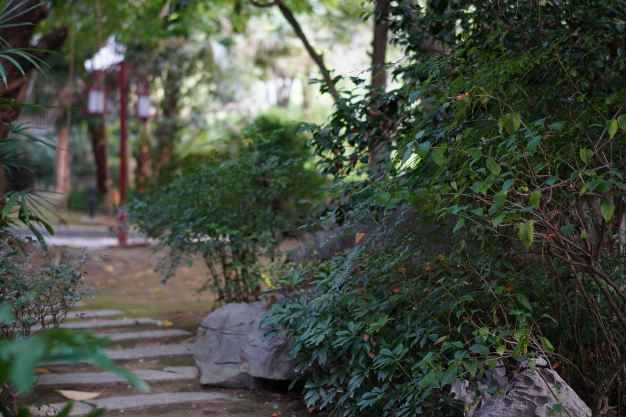 Guilin Yi Characteristic Hotel Coltd Ngoại thất bức ảnh