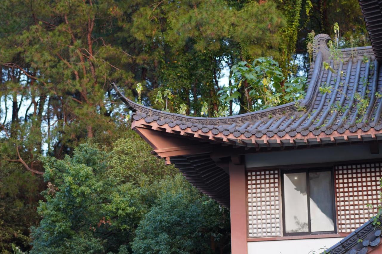 Guilin Yi Characteristic Hotel Coltd Ngoại thất bức ảnh