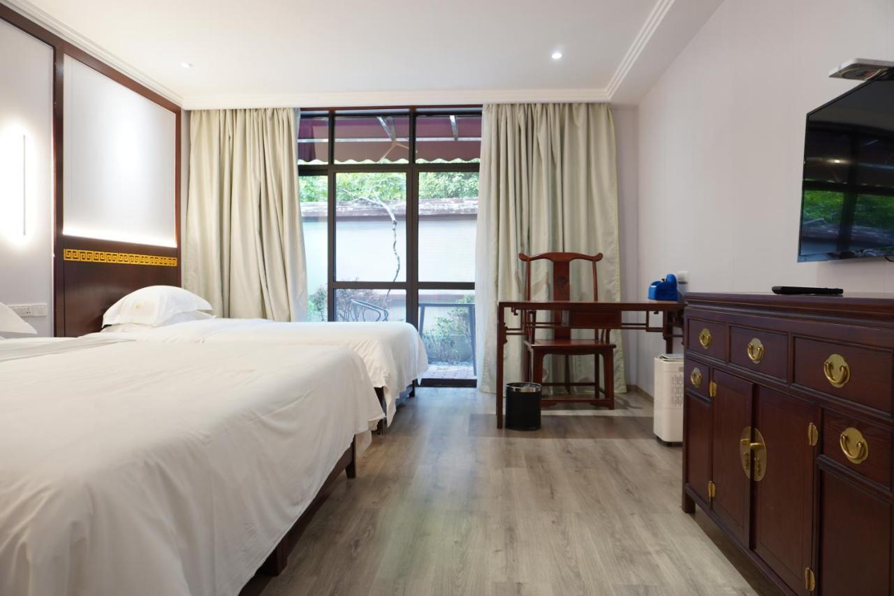 Guilin Yi Characteristic Hotel Coltd Ngoại thất bức ảnh