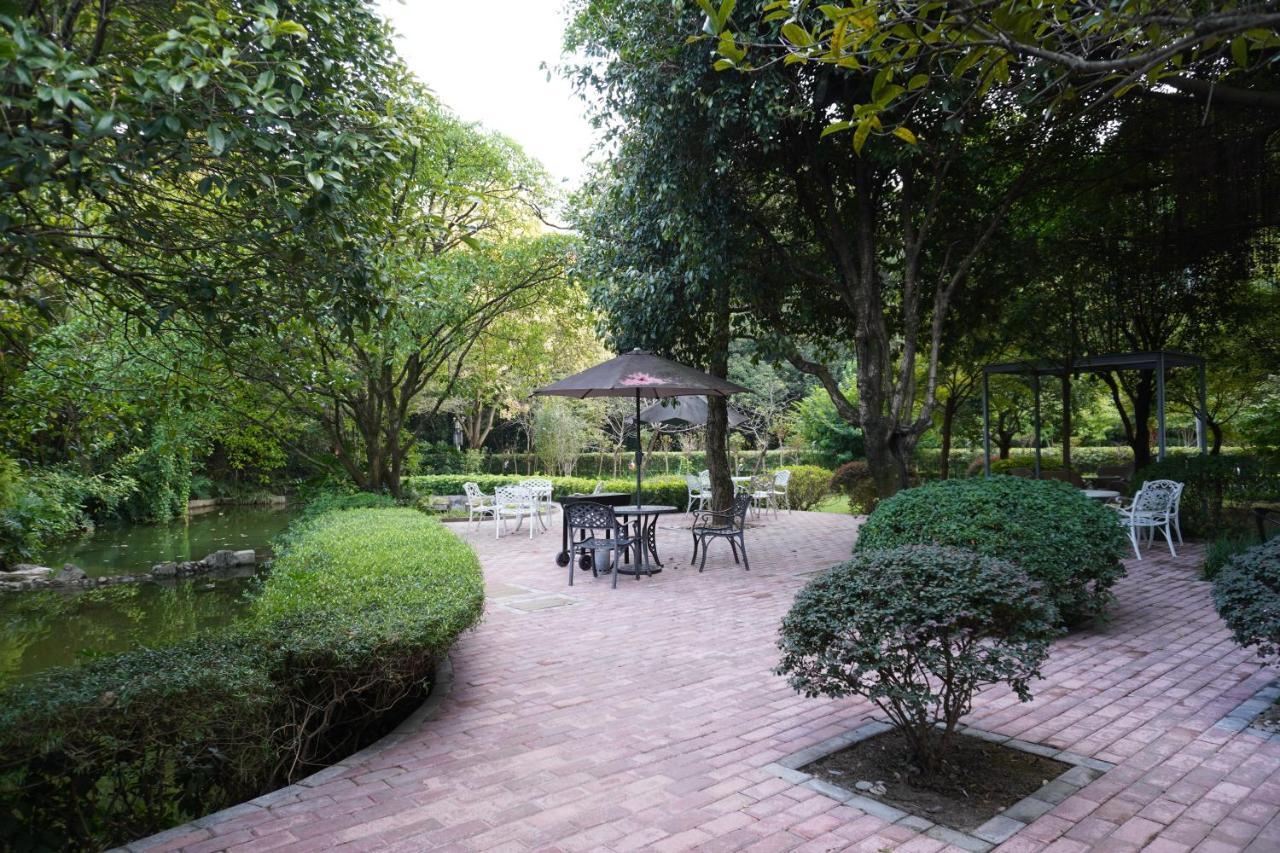 Guilin Yi Characteristic Hotel Coltd Ngoại thất bức ảnh