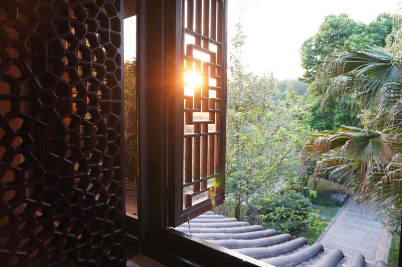 Guilin Yi Characteristic Hotel Coltd Ngoại thất bức ảnh