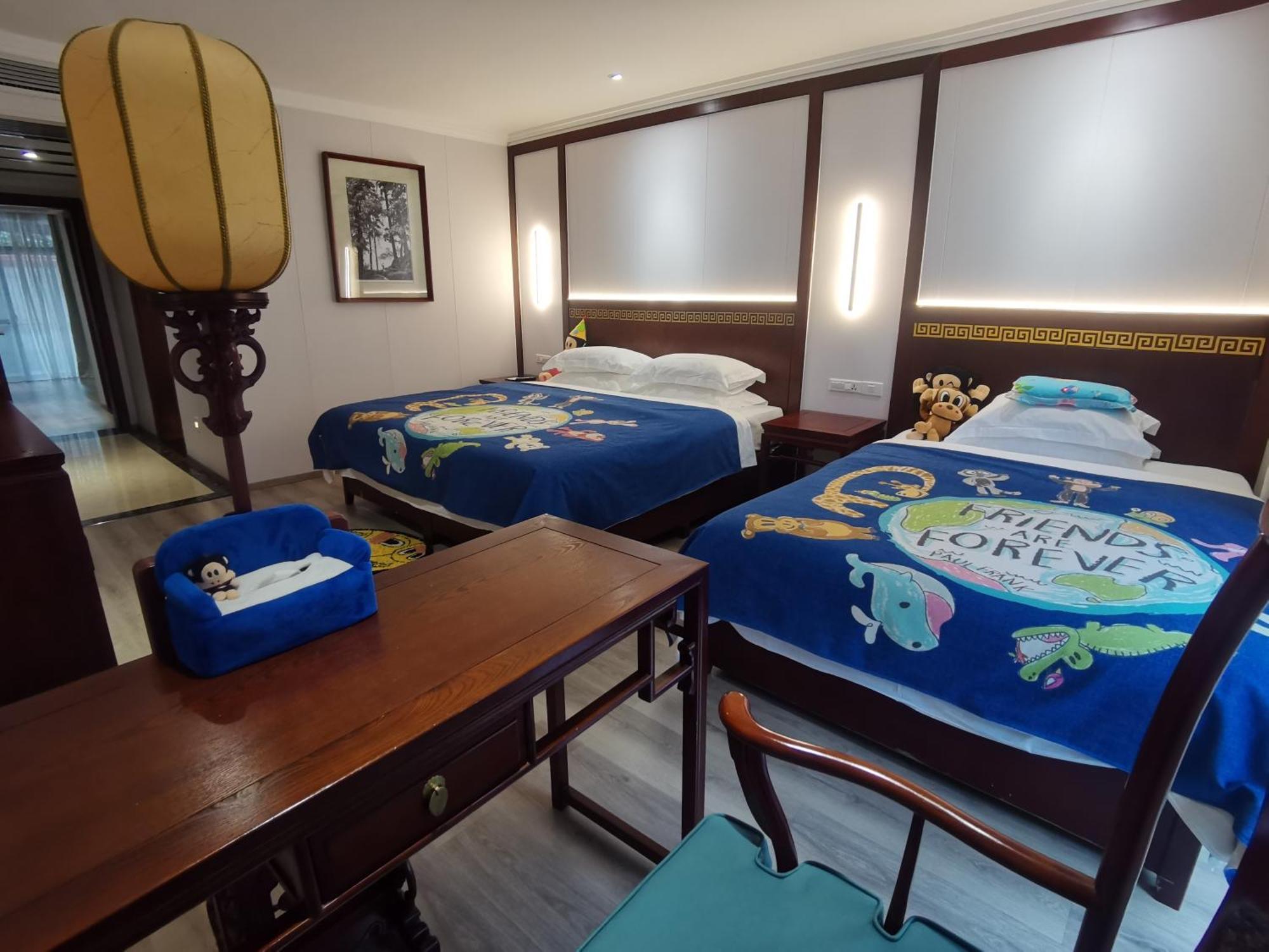 Guilin Yi Characteristic Hotel Coltd Ngoại thất bức ảnh